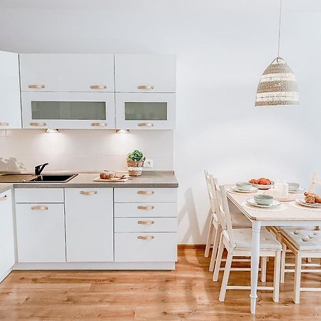 Apartamenty Flat White Ruczajowa Zielona Gora  Exterior photo